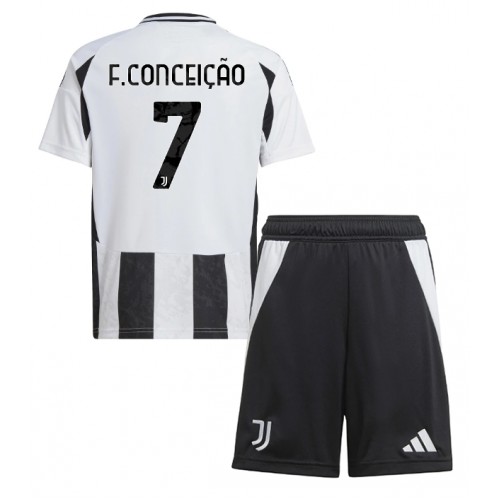 Dětský fotbalový dres Juventus Francisco Conceicao #7 2024-25 Domácí Krátký Rukáv (+ trenýrky)